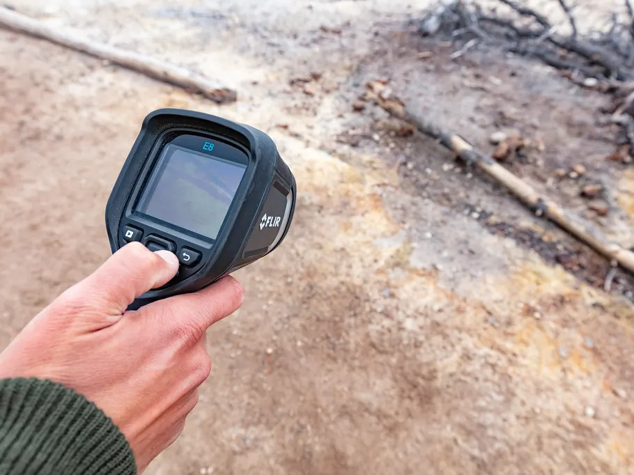 Handheld thermal imaging camera used for leak detection in Dubai